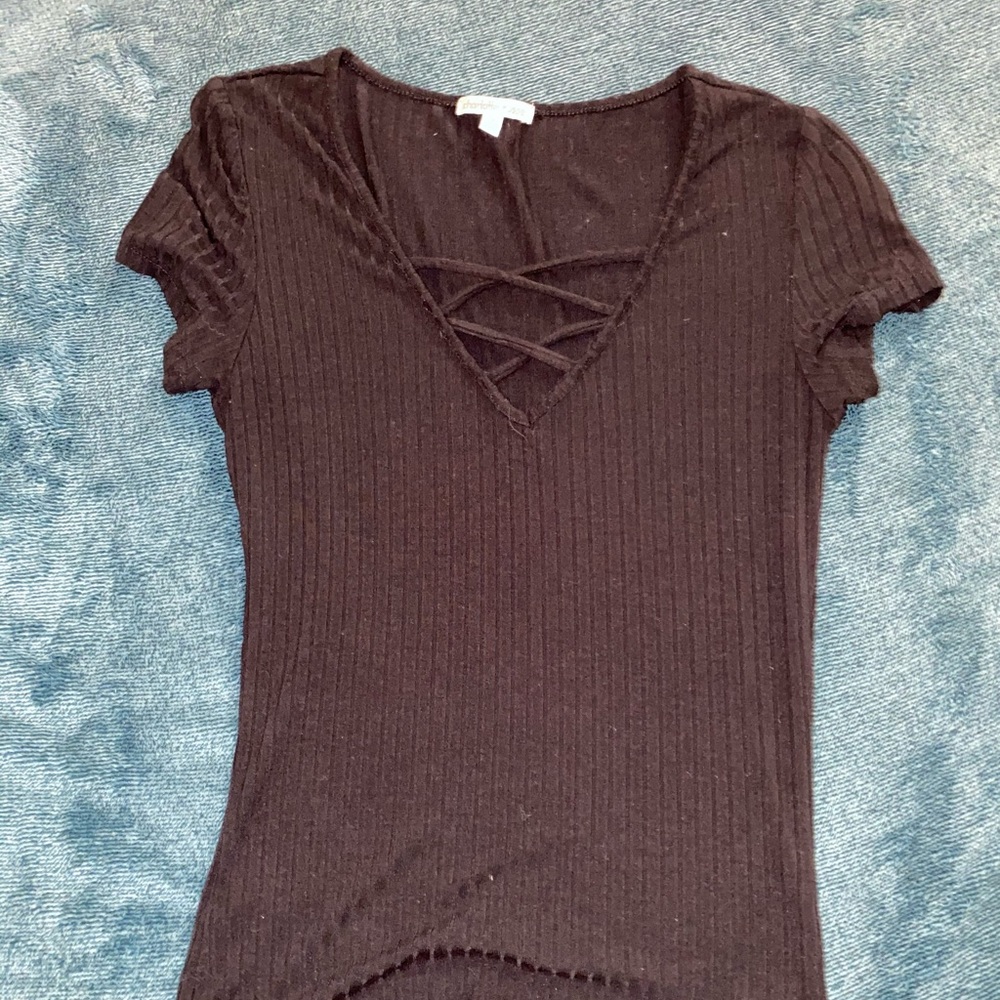 Black cross cross shirt